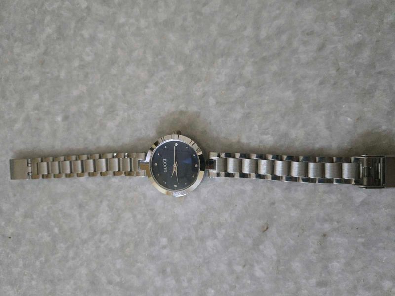 Gucci Women's Watch ( Second )
