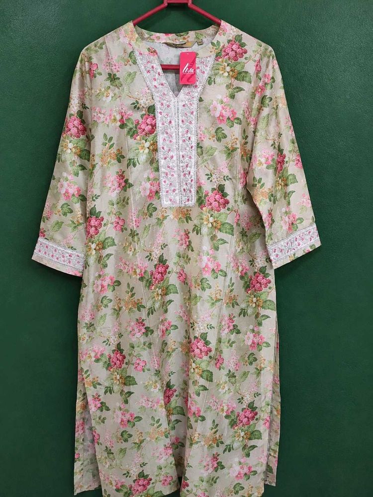 Elegant Floral Print Kurta