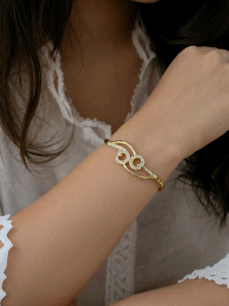 Elegant CZ Gold plated Bangle Bracelet