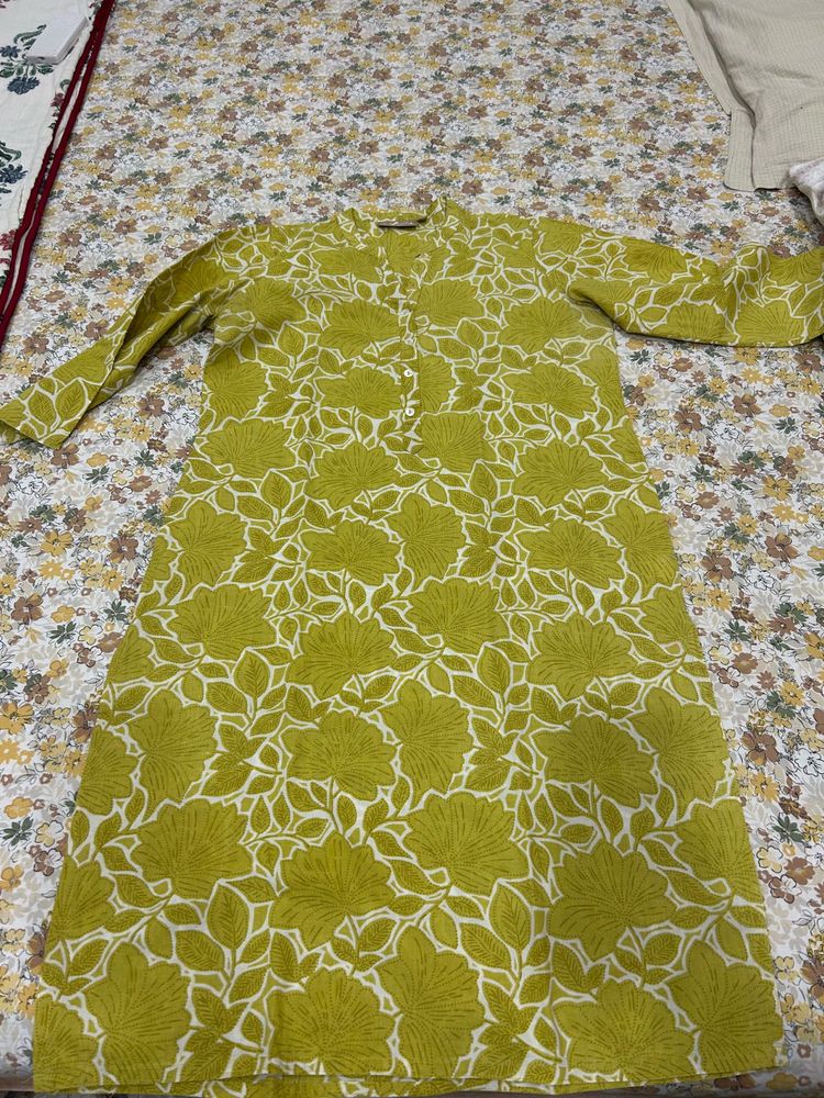 Green Floral Print Kurta- with cute free gift