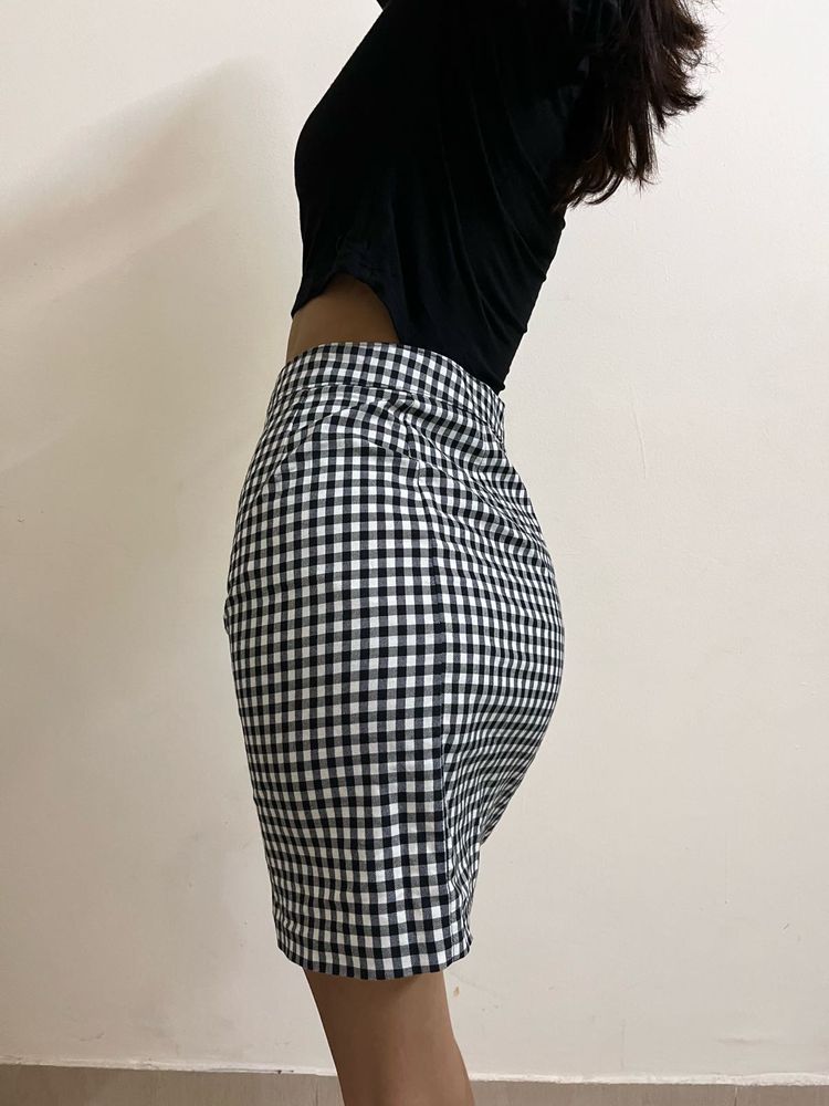 black and white skirt