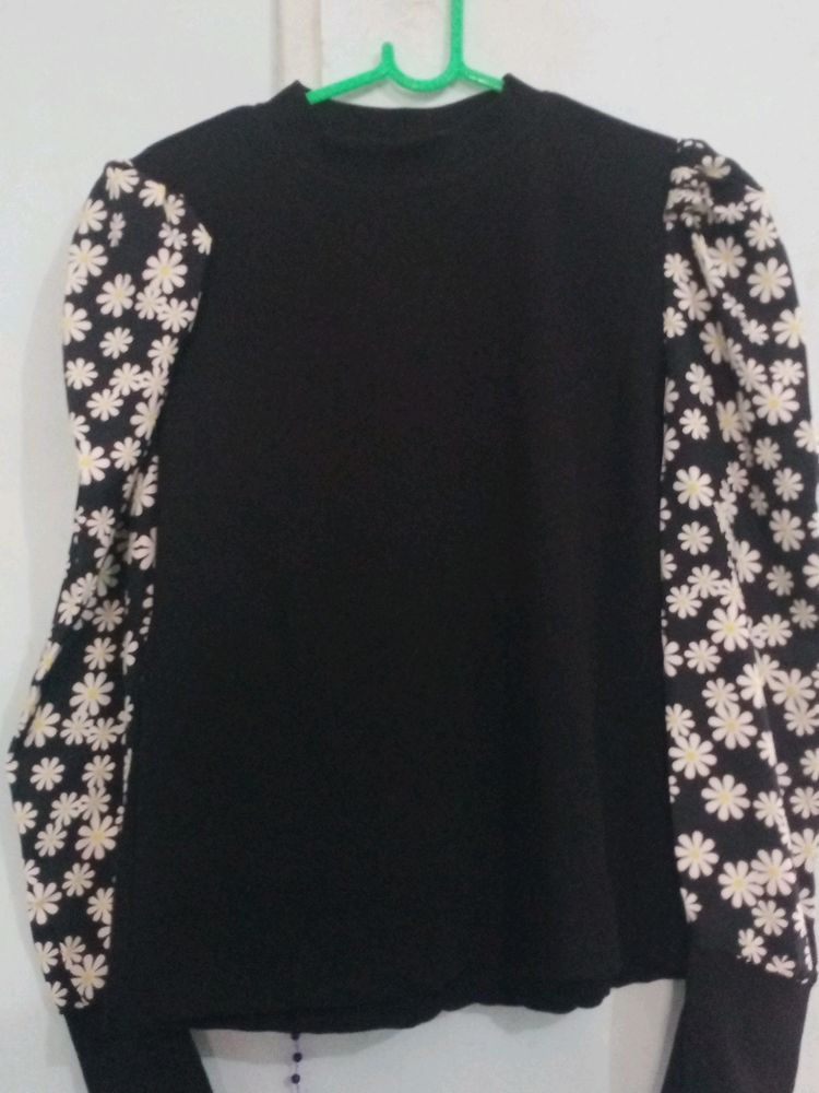 Floral print dress for women.