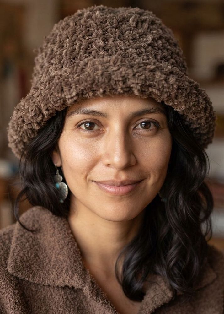 Mexico Woman Brown Cozy Plush Bucket Hat