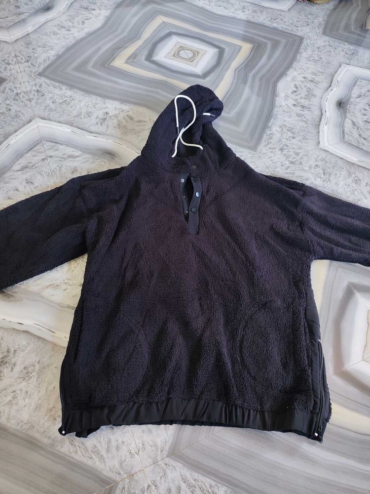 Cozy Black Fleece Hoodie