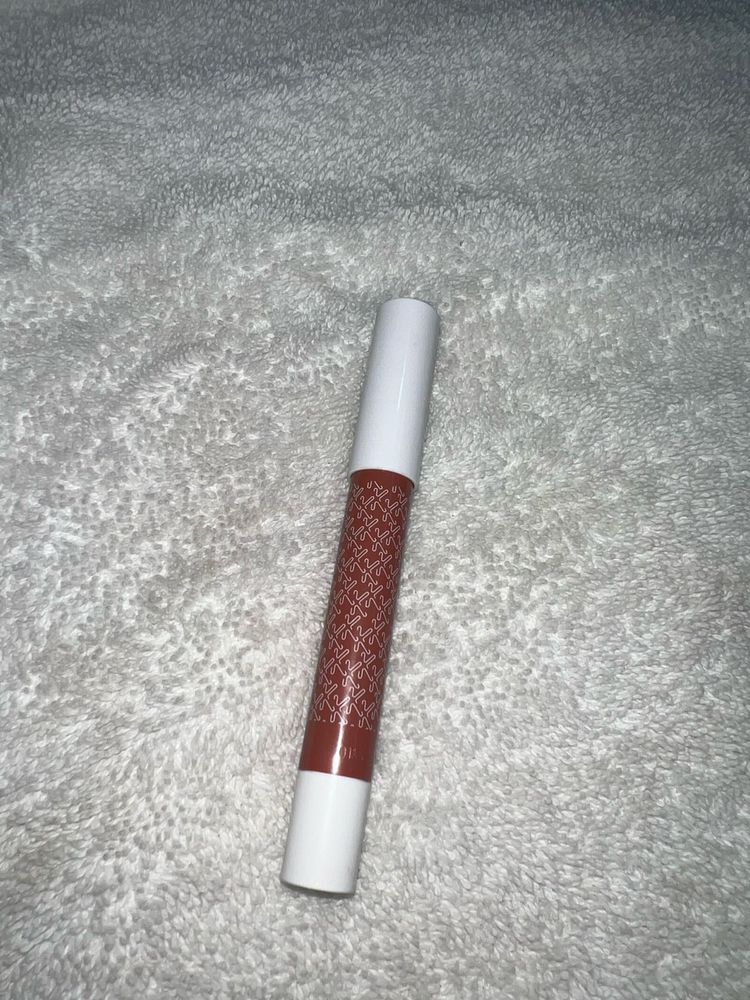 Kay Beauty Lip Crayon