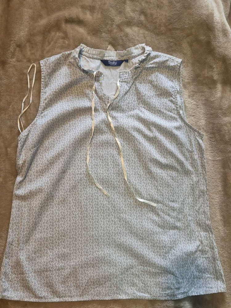 Chic Sleeveless Printed Top
