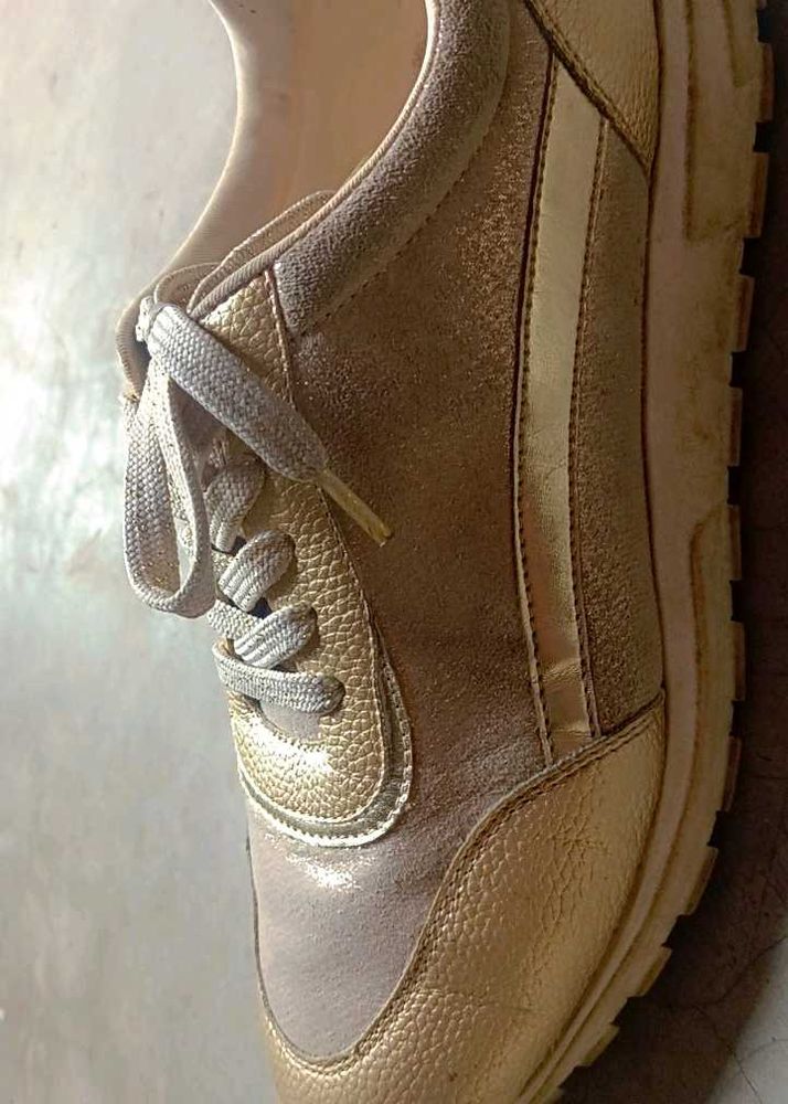 Stylish Gold Sneakers