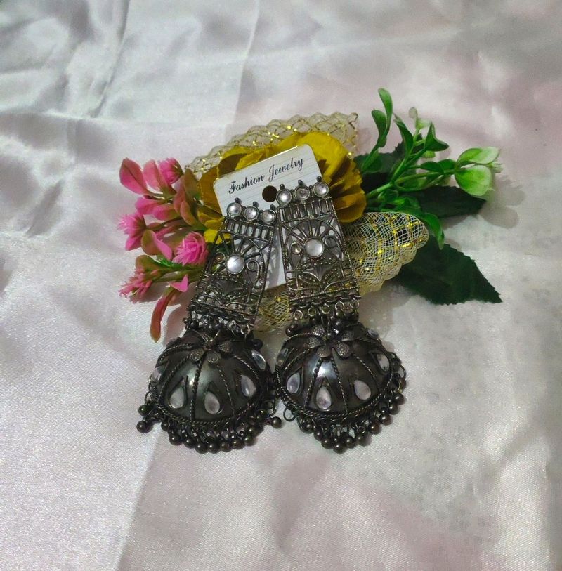 Black Polish Jhumka