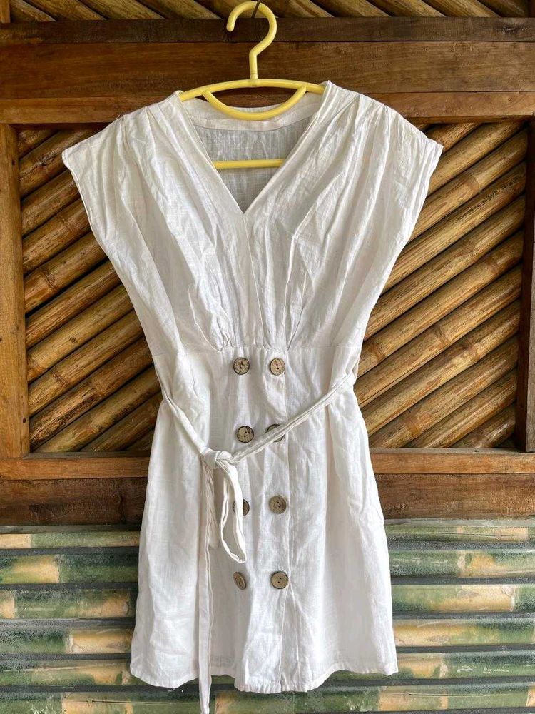 Chic White Button-Down Mini Dress