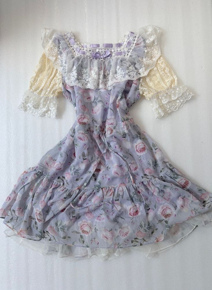 Vintage Floral Lace Dress