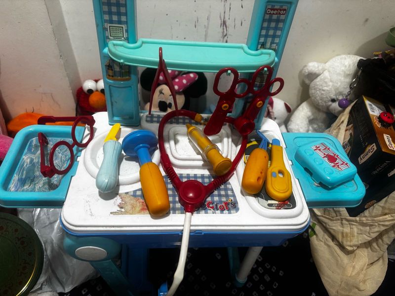 Doctor's Medical Kit Toy Cart