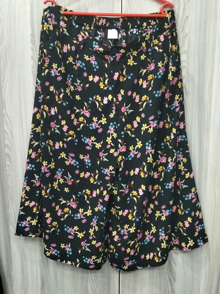 Black Floral Short Palazzo