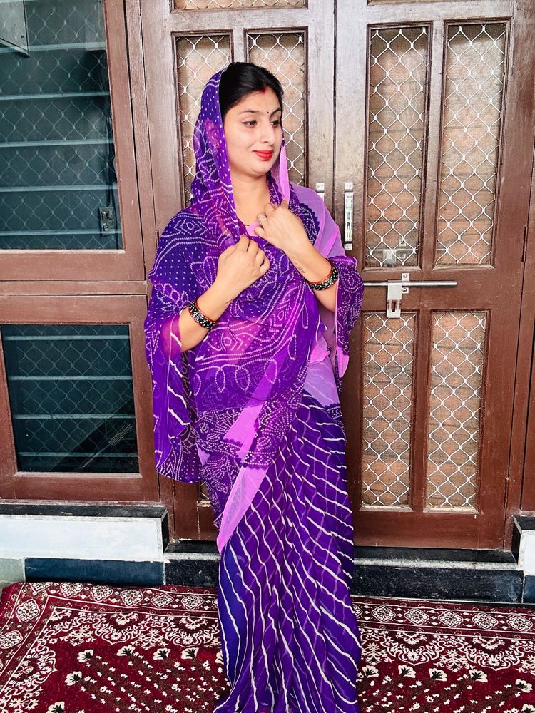Vibrant Purple Bandhani Saree