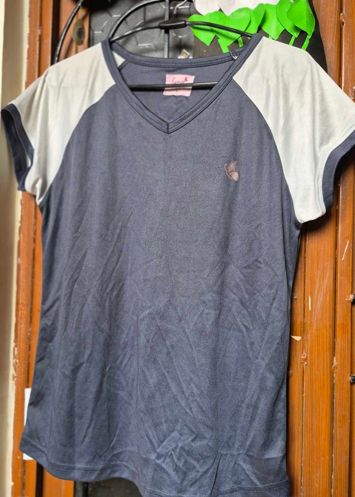 Cute Navy V-Neck Tee