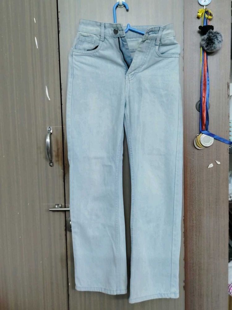 Light Wash Wide Leg Jeans