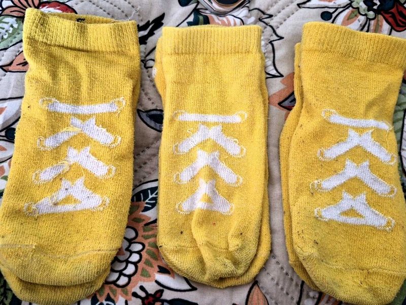 Anti Skid Yellow Socks with White Design