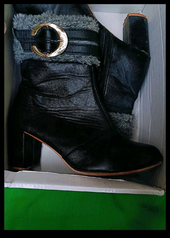 Stylish Black Faux Leather Boots