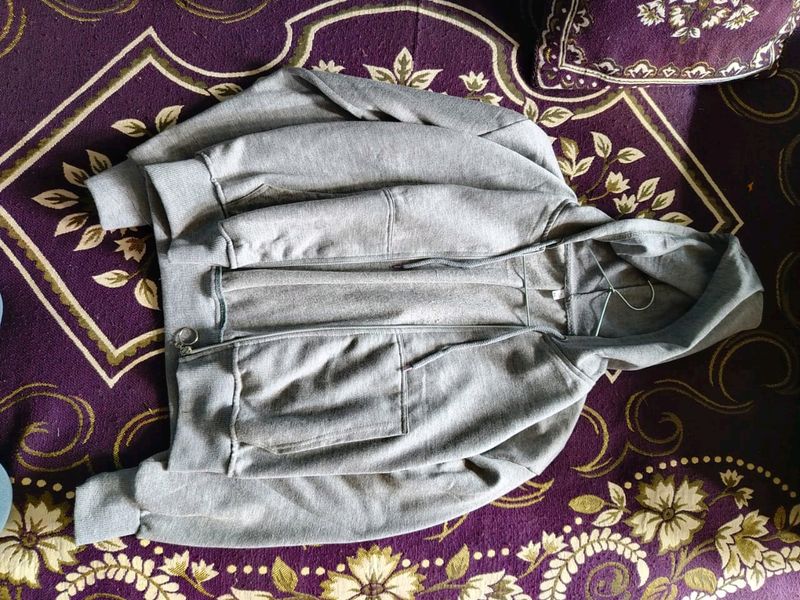 Cropped Zipper Hoodie