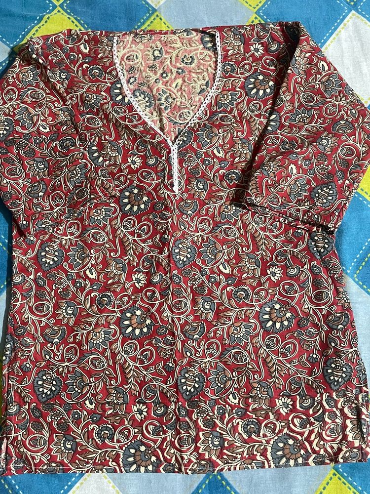 Red Floral Print short kurti