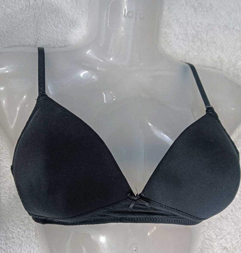 Classic Black Bra🇲🇾❄️ - Everyday Comfort