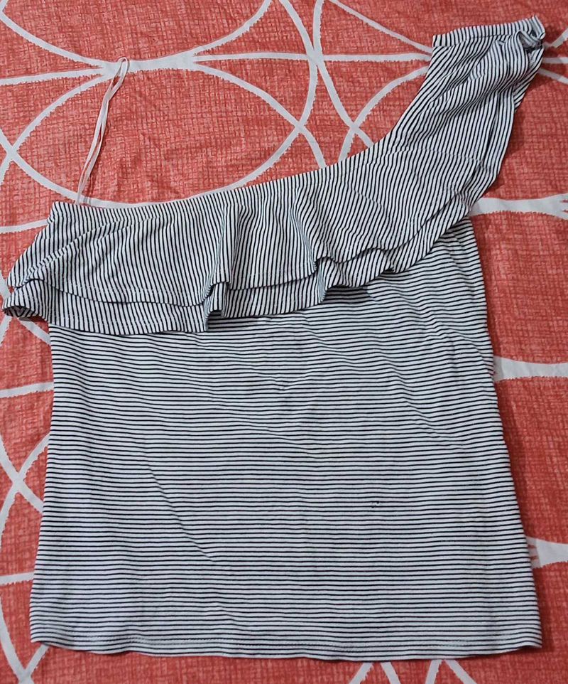 Chic Striped One-Shoulder Top with Ruffle