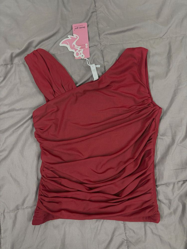 Chic Ruched One-Shoulder Top