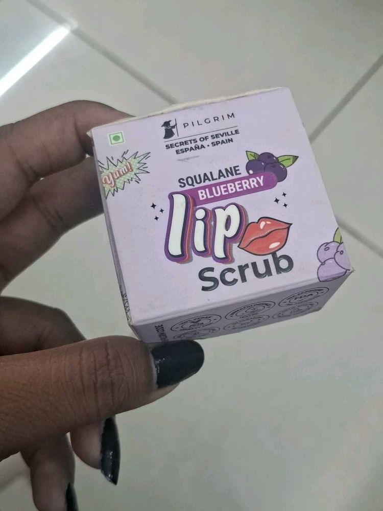 Pilgrim Squalane Blueberry Lip Scrub