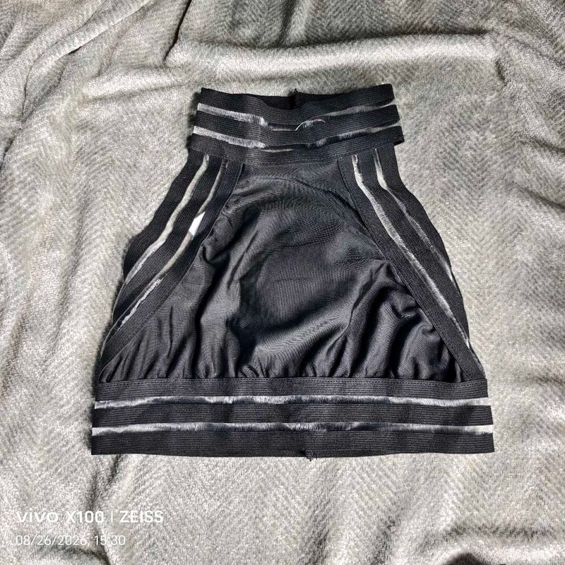 I. black cute crop top