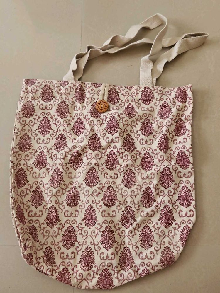 Stylish Printed Tote Bag