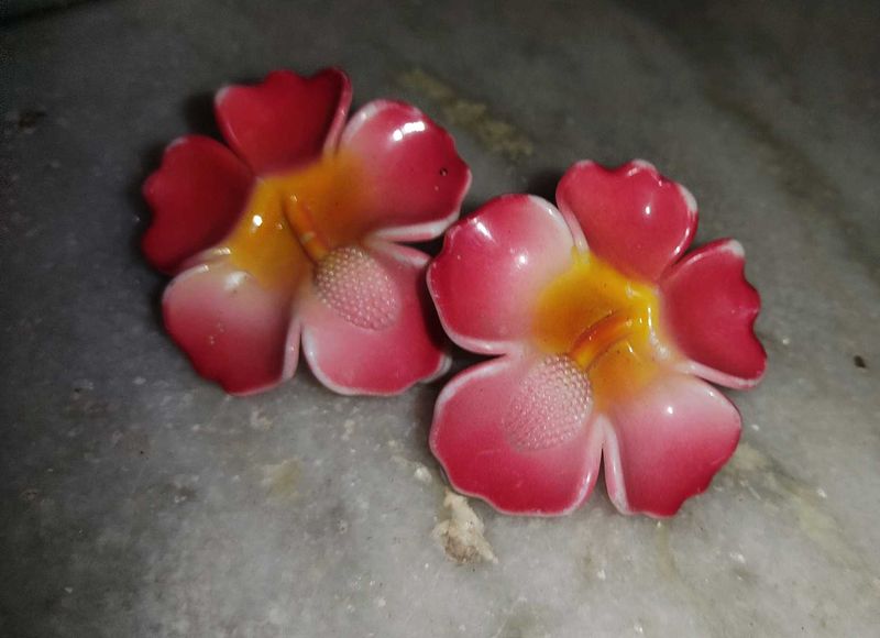 Charming Flower clips