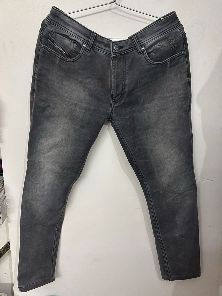 Men's Grey Washed Denim Jeans