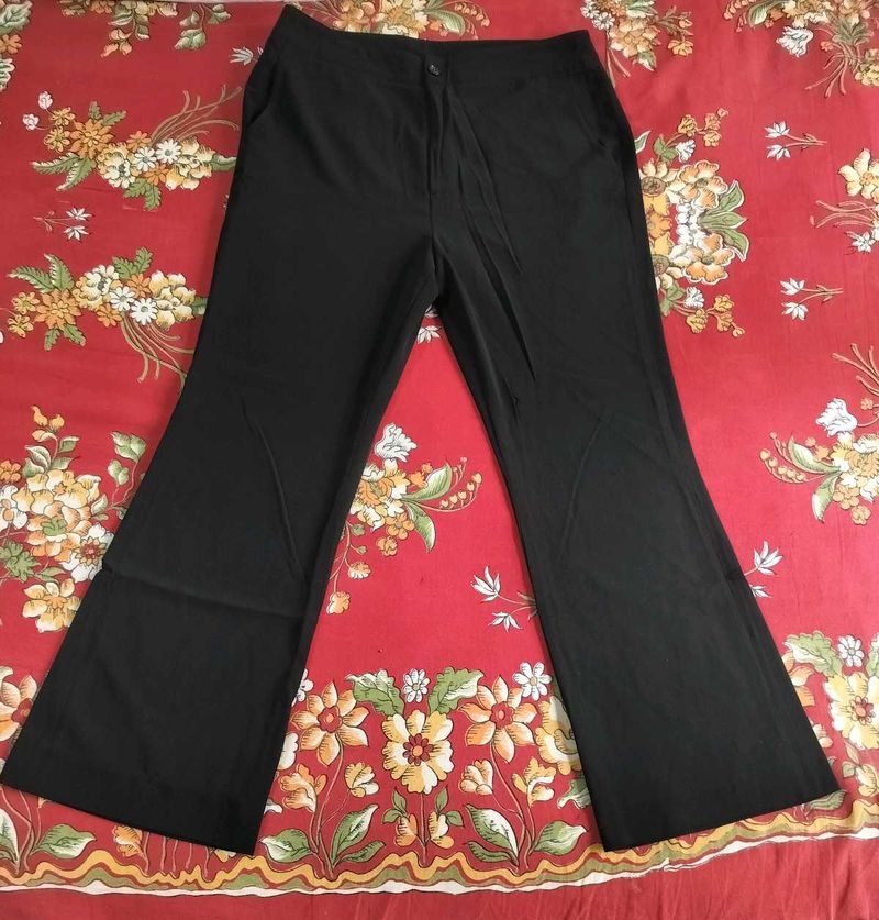 New Black Flared Pants soft fabric 🖤