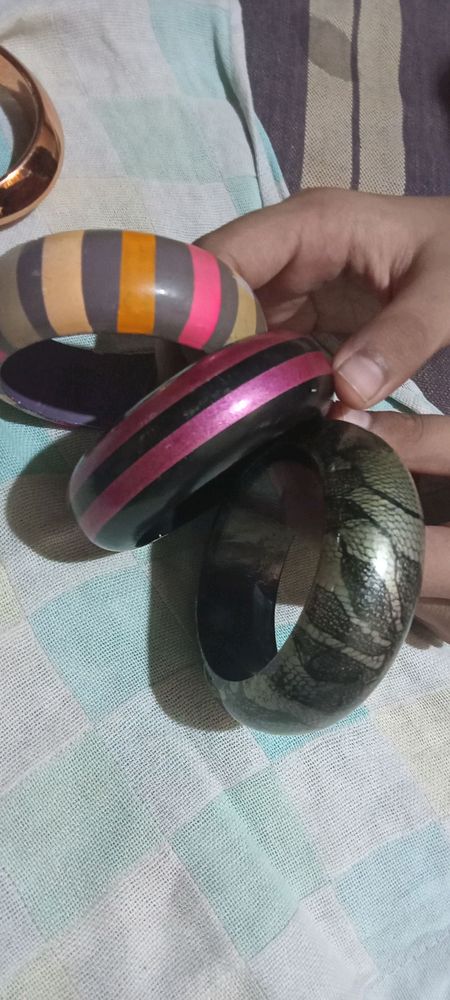 Combo of 7 bangles