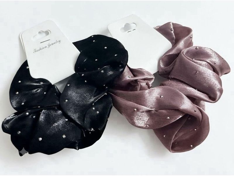 Sparkly Scrunchie Set(brand new)