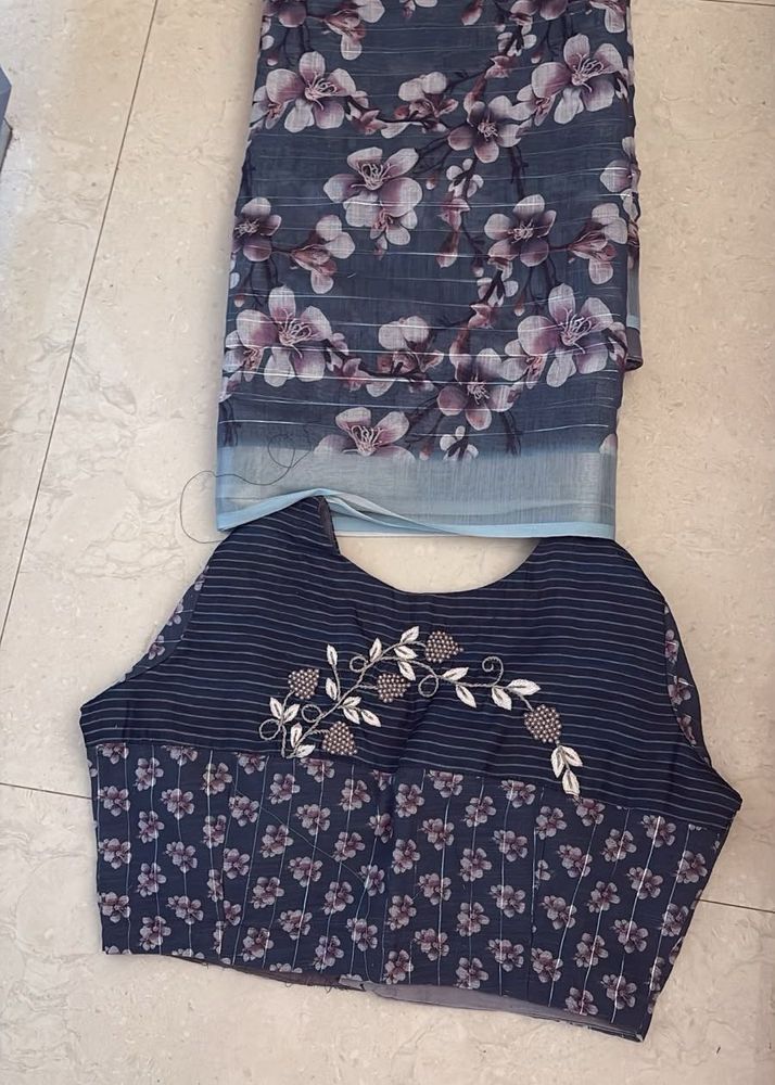 Navy collar floral Print Saree Blouse &amp; Fabric