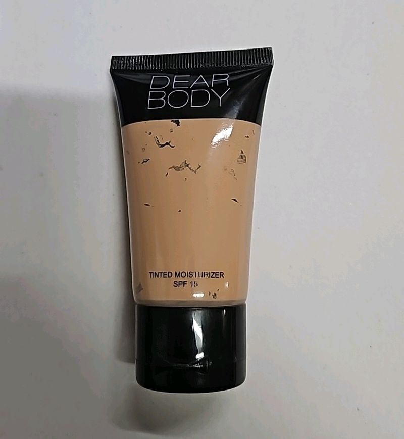 Dear Body Tinted Moisturizer