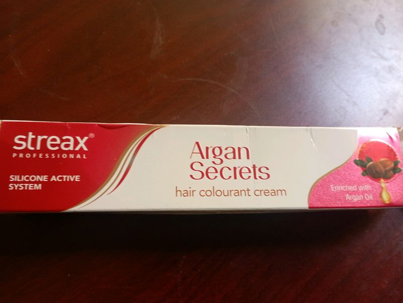 💥💥PRICE DROP💥💥💥Unused Packet Of Streax Hair Colour Creame