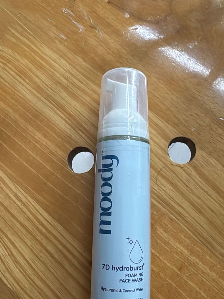 Moody 7D Hydroburst Foaming Face Wash