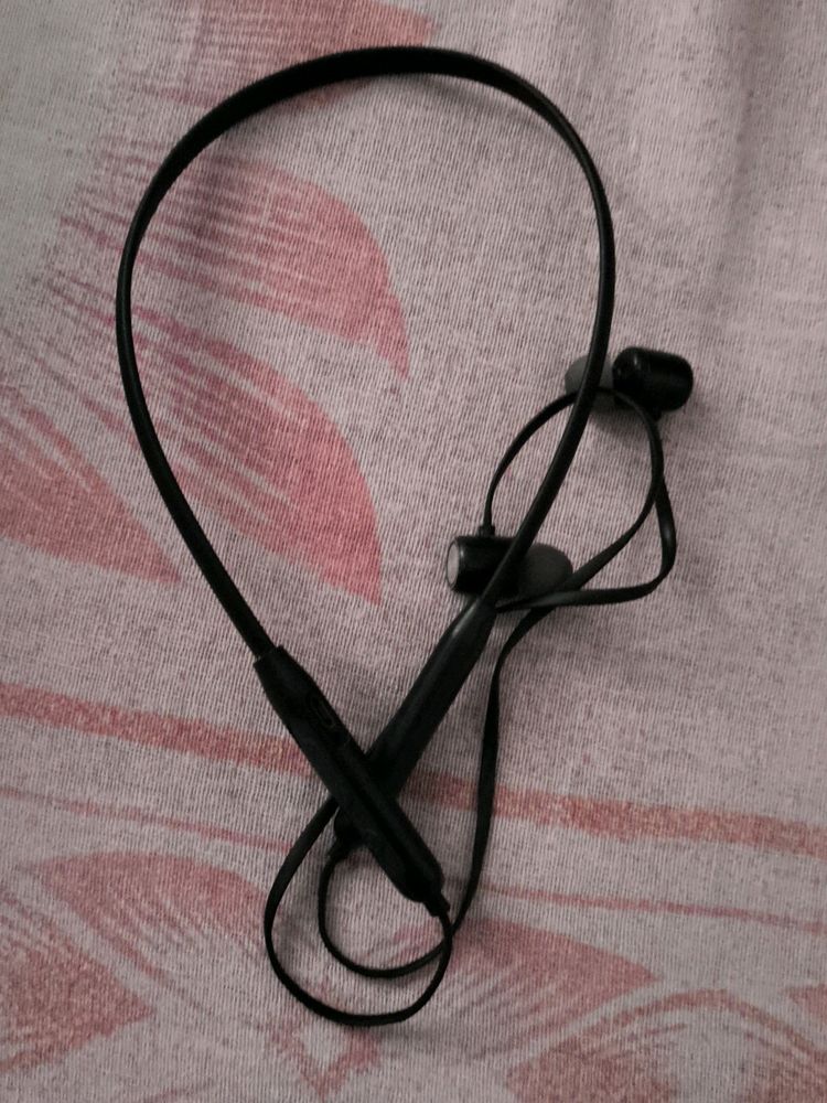 Boult Earphone &amp; Mivi Bluetooth