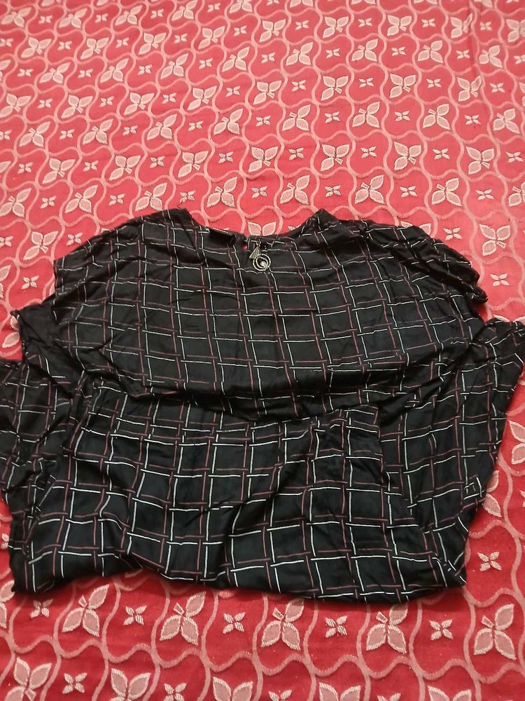 Stylish Checked Kurta