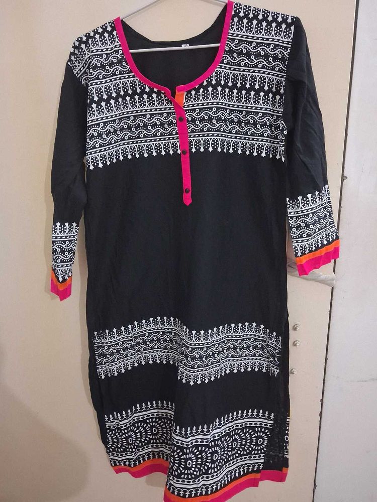 Stylish Black Printed Kurta