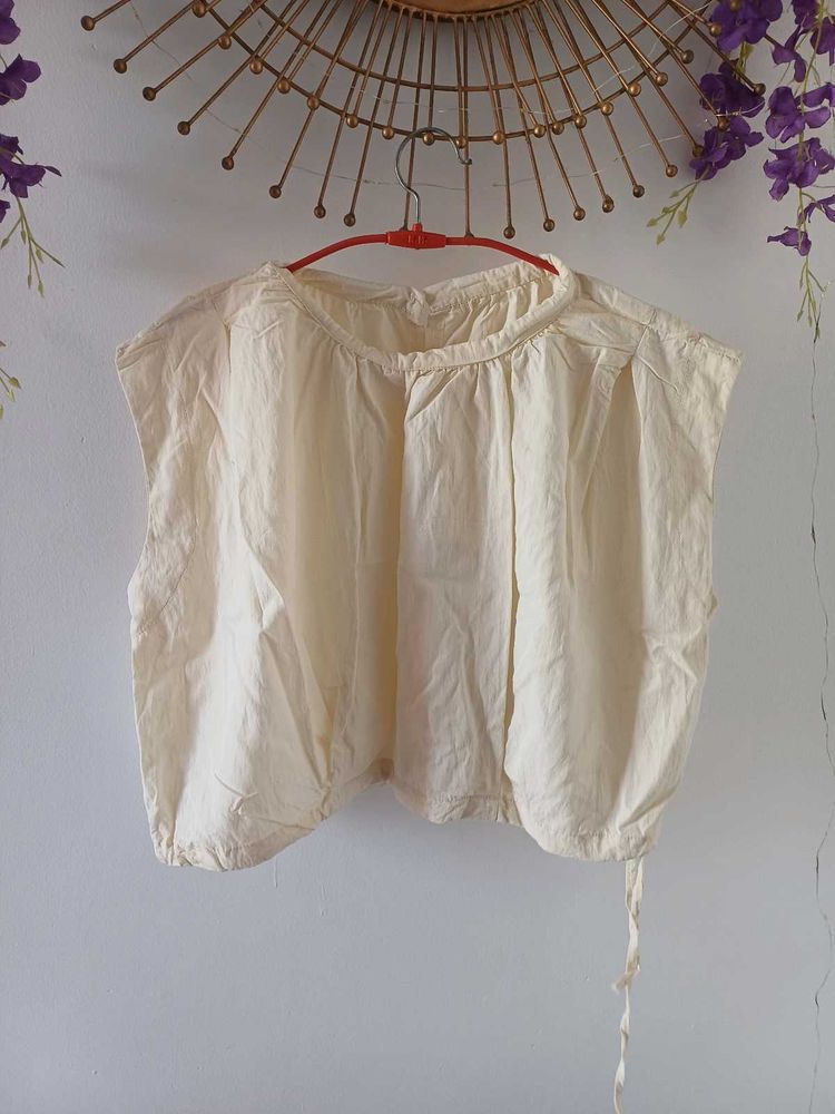 Cream Sleeveless crop Top