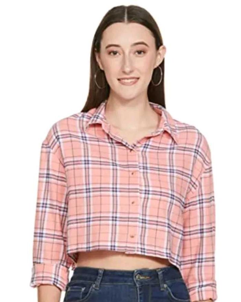 crop pink shirt