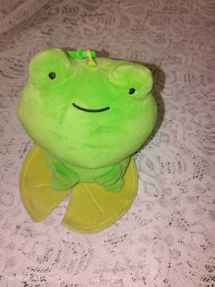 Cute Frog Plush Keychain