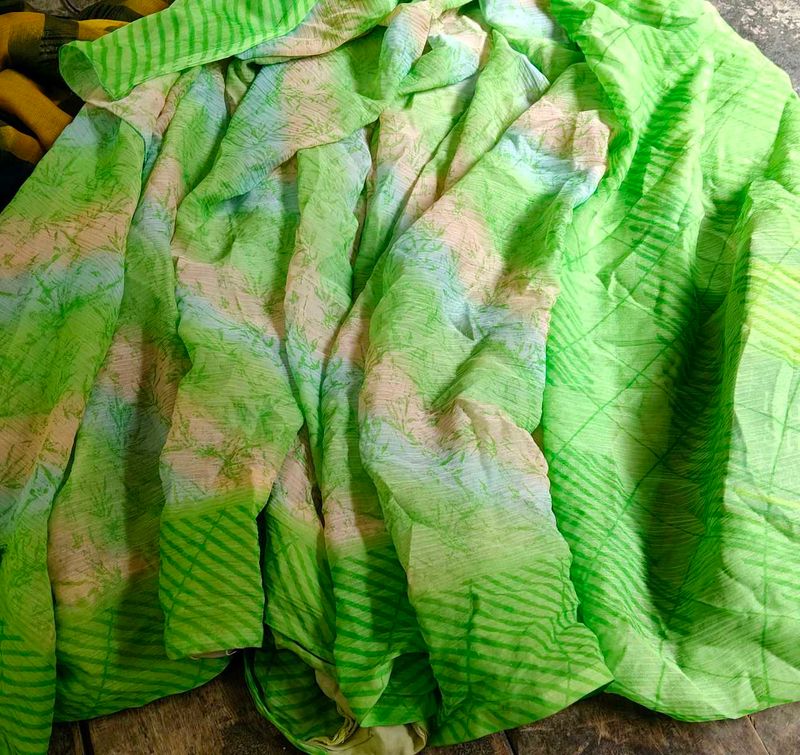 Vibrant Green Tie-Dye Saree
