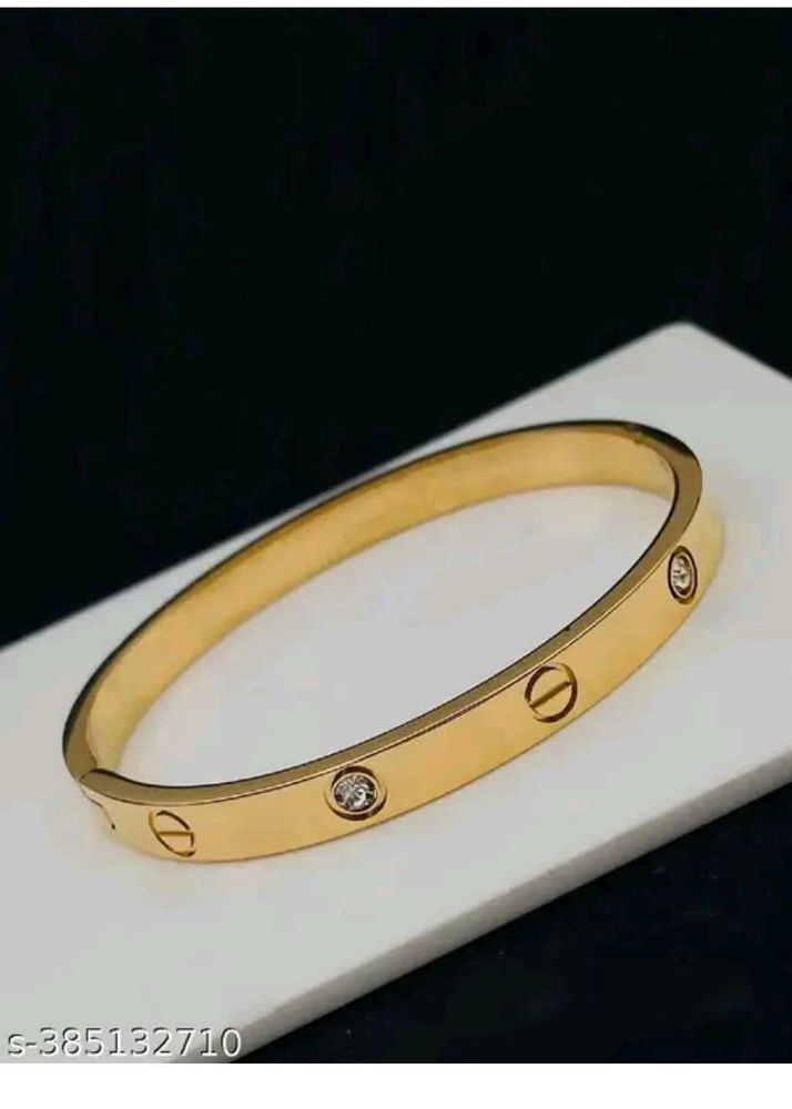 Anti-Tarnish gold Fancy bracelet