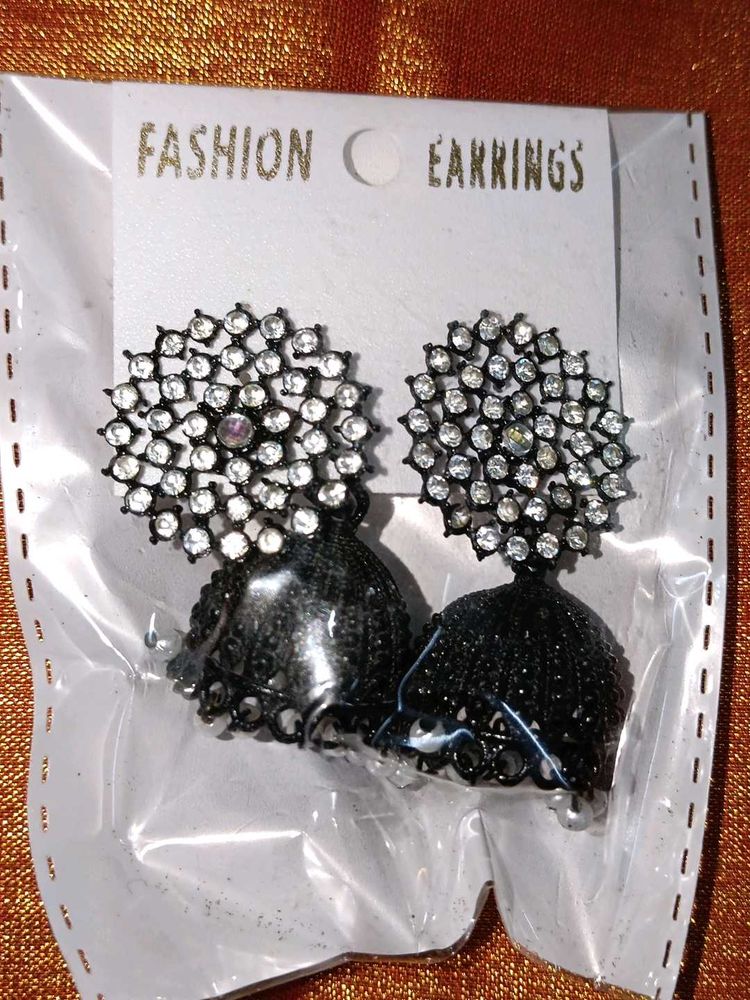 Elegant Black Jhumka Earrings