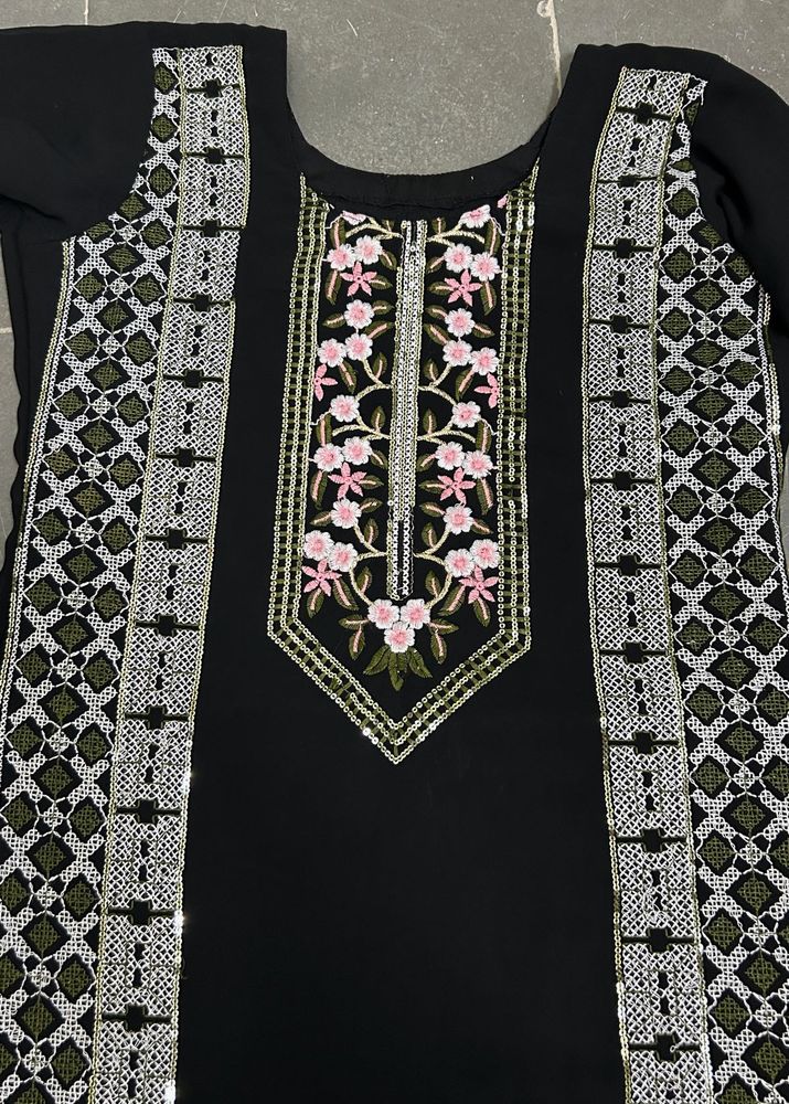 Pakistani black beautiful suit