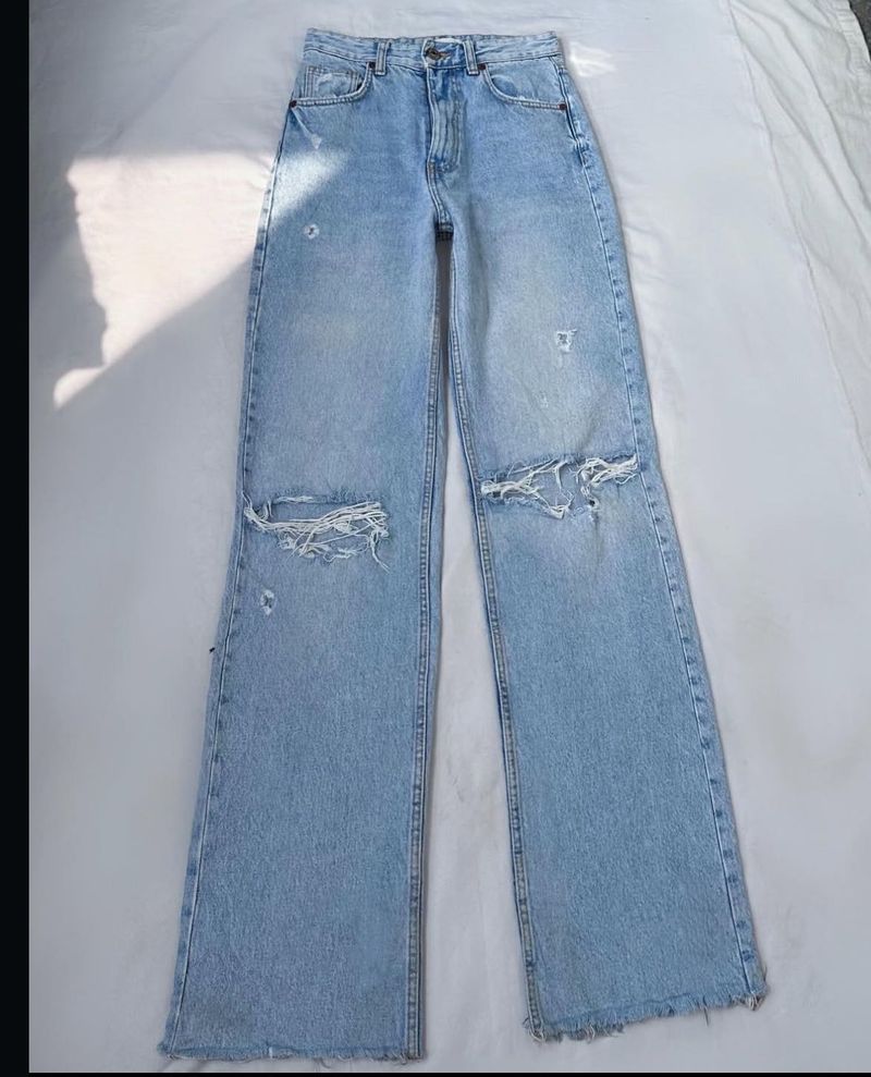 Light Wash Distressed Wide Leg Jeans