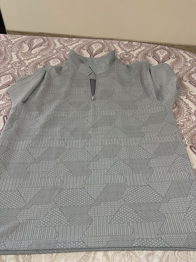 Stylish Grey Textured Top